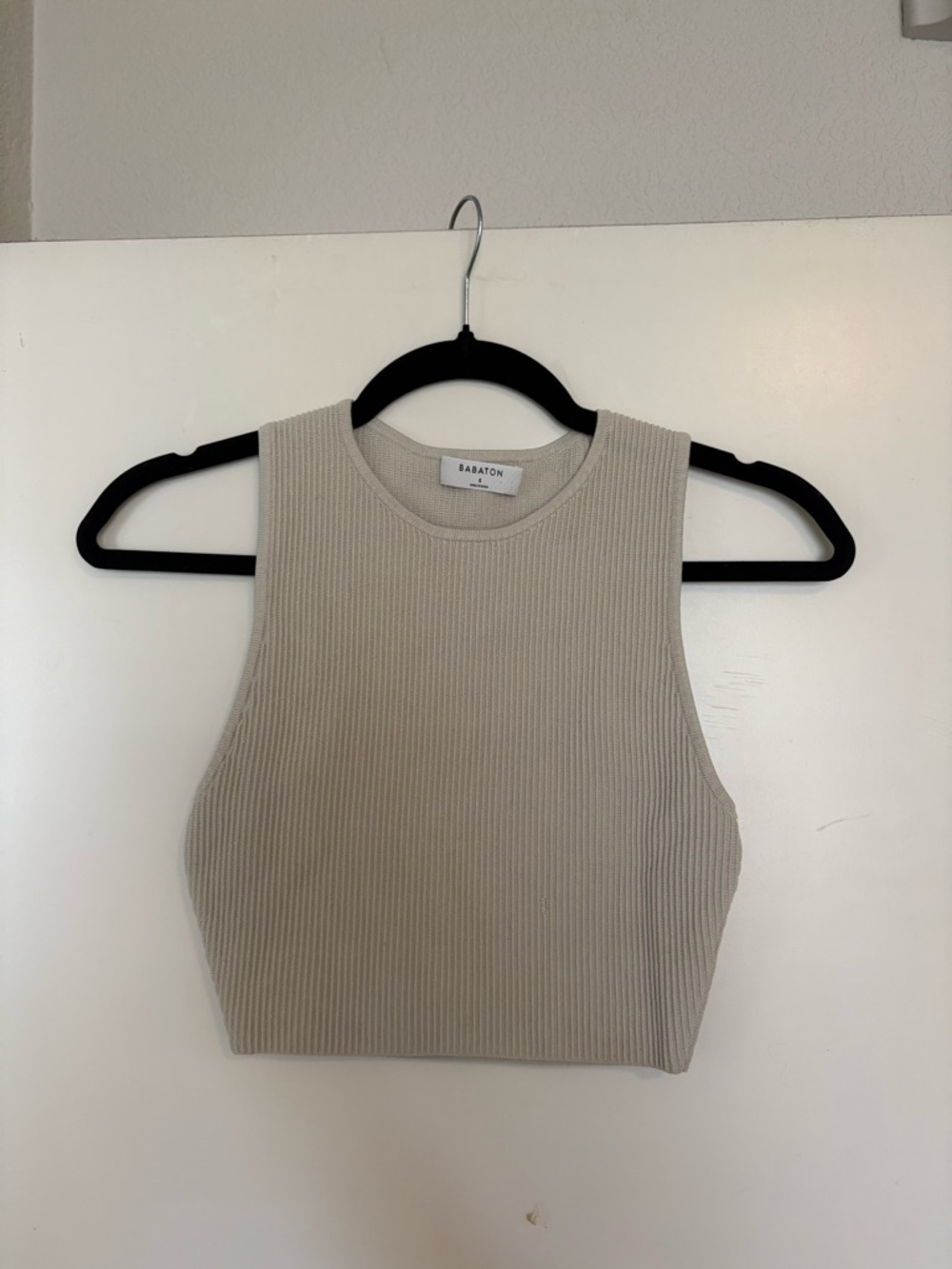 Babaton Neutral Ribbed Crop Tank - Taupe